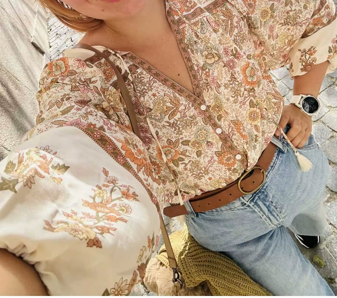 Super Chic Boho Blouse for Women, Floral Print Buttons V-Neck Tassel  Blouse Autumn Long Sleeve