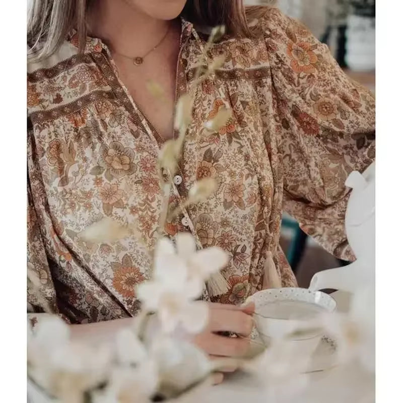 Super Chic Boho Blouse for Women, Floral Print Buttons V-Neck